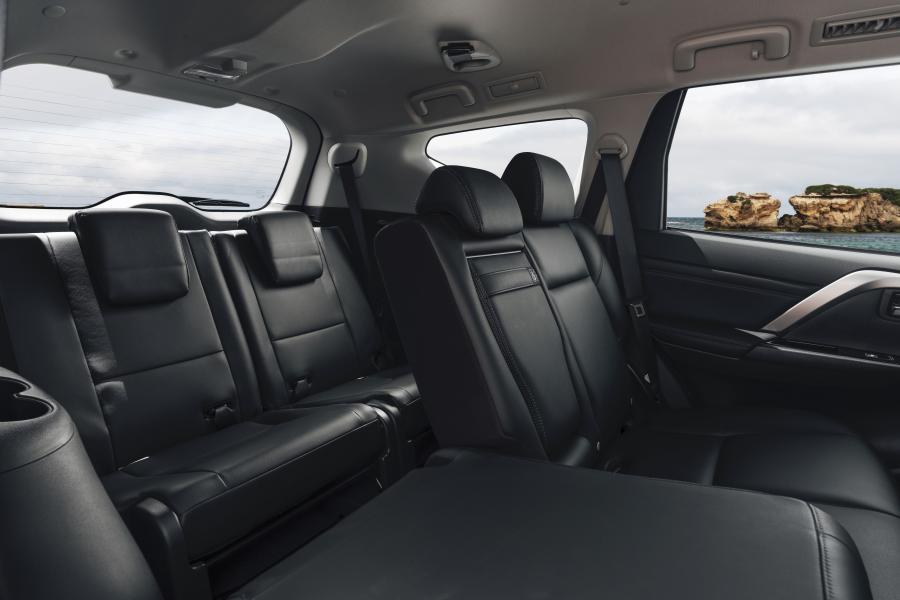 Интерьер Mitsubishi Pajero Sport 2020 года  (AU) (фото 27 из 38)